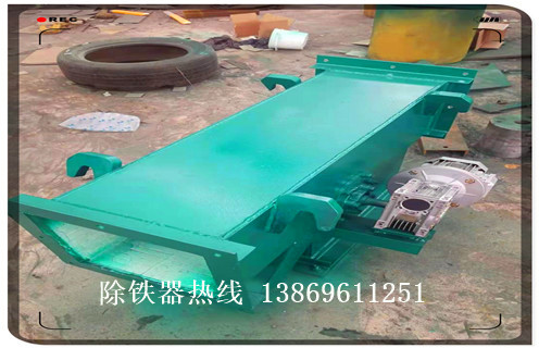 永磁管道自卸式除鐵器，永磁管道自卸式除鐵器廠家_技術(shù)參數(shù)_永磁管道自卸式除鐵器廠家磁塊安裝方式_如何換帶