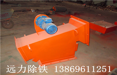 管道式永磁除鐵器，湖南管道式永磁除鐵器_遠(yuǎn)力湖南管道式永磁除鐵器應(yīng)用安裝示意圖型12000高斯_可定制工作原理